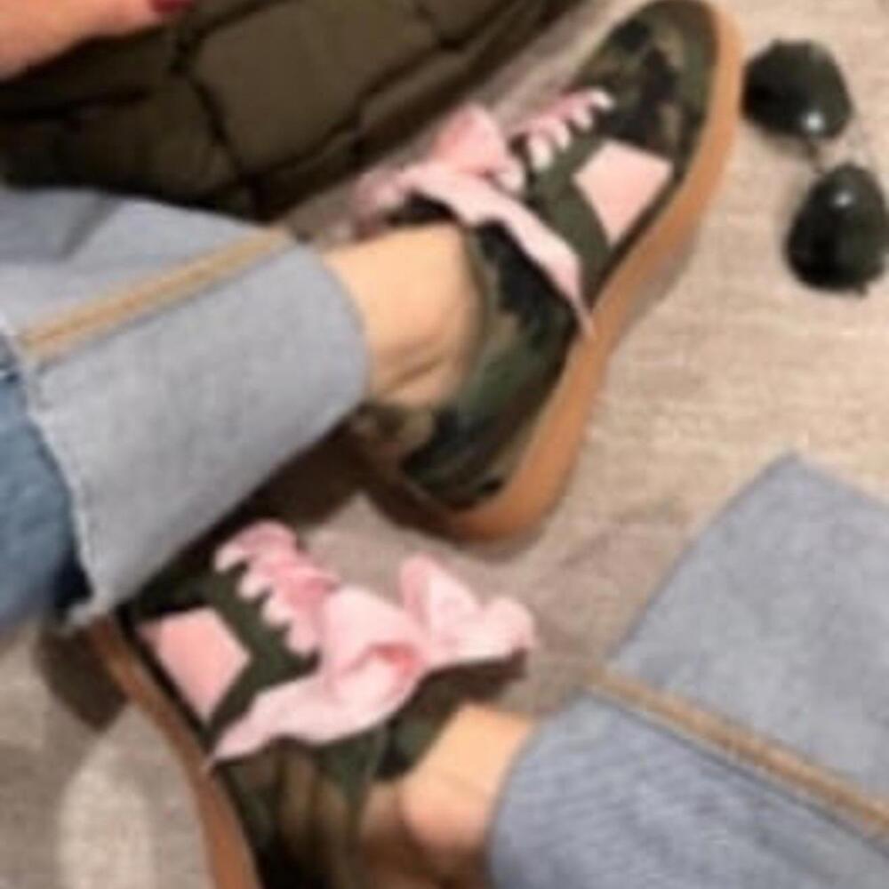 Desert Rose Camo Kicks - size 8 - NWT in box by Krush Kandy - Picture 4 of 9